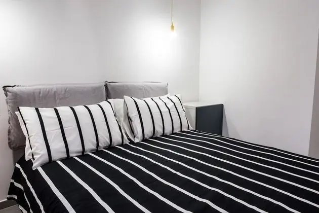 Design Büyük Yataklı Tek Kişilik Oda, 1 Büyük (Queen) Boy Yatak, Banyolu/Duşlu, Köşe