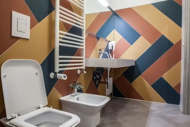 Design Büyük Yataklı Tek Kişilik Oda, 1 Büyük (Queen) Boy Yatak, Banyolu/Duşlu, Köşe