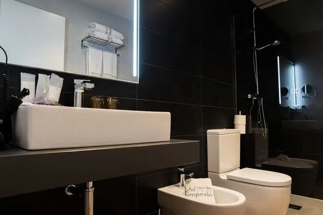 Standard Tek Büyük veya İki Ayrı Yataklı Oda, Balkon