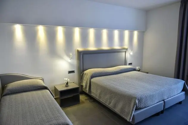 Dört Kişilik Oda, Balkon