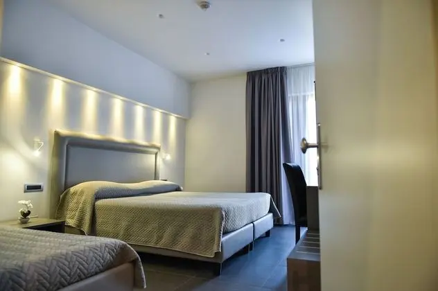 Dört Kişilik Oda, Balkon