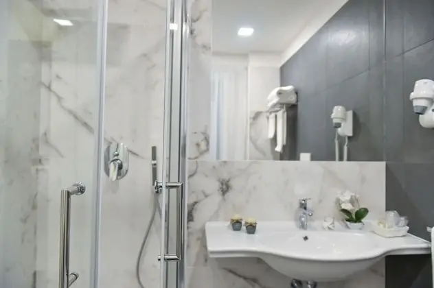 Dört Kişilik Oda, Balkon