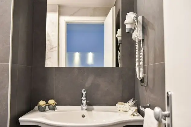 Dört Kişilik Oda, Balkon