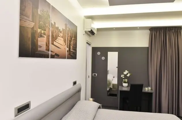 Tek Büyük veya İki Ayrı Yataklı Oda, Balkon