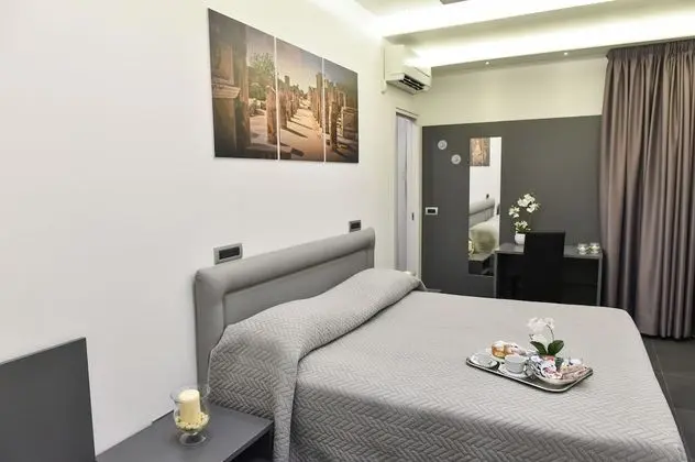 Tek Büyük veya İki Ayrı Yataklı Oda, Balkon