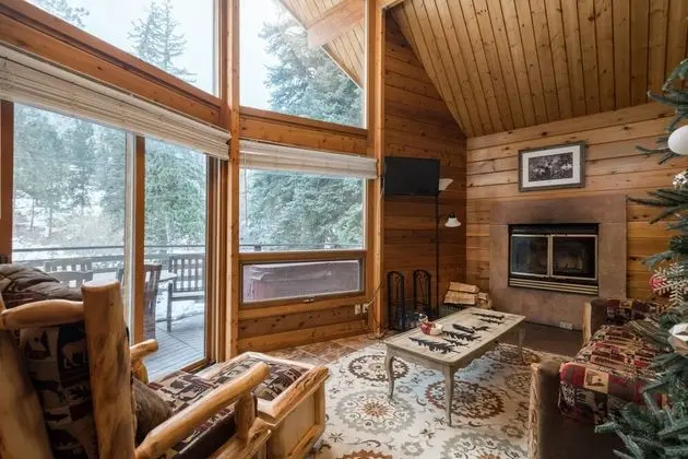 Family Kulübe, Nehir Manzaralı (Riverside Cabin - 2 Story)