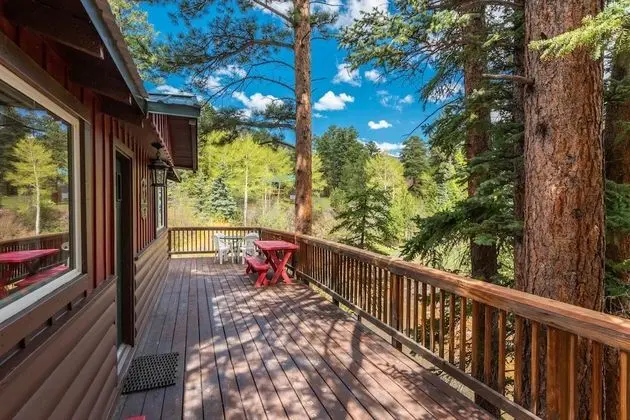 Kulübe (Homestead Cabin - Cabin 2)
