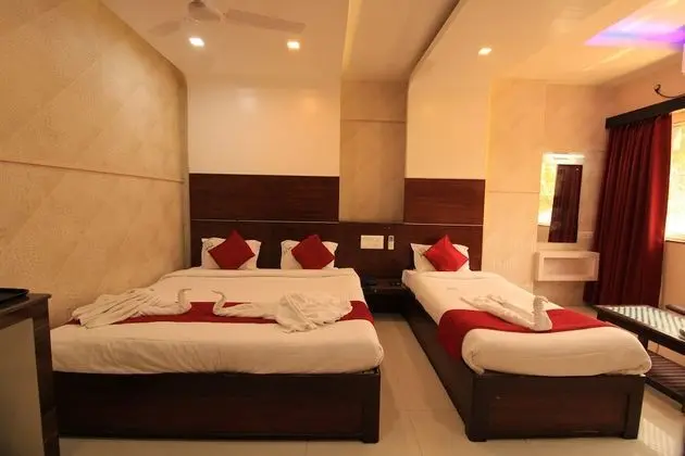 Deluxe Üç Kişilik Oda