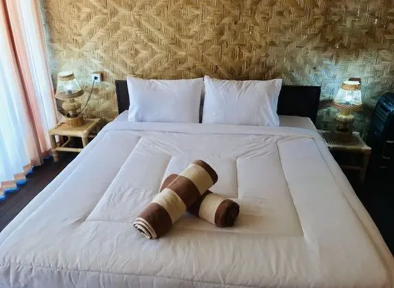 Traditional Tek Büyük Yataklı Oda
