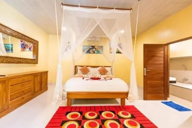 Exclusive Tek Büyük Yataklı Oda