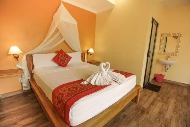 Standard Tek Büyük Yataklı Oda