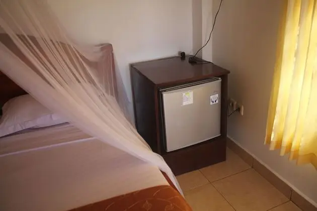 Family Tek Büyük Yataklı Oda