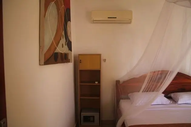 Family Tek Büyük Yataklı Oda