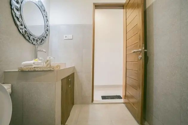 Standard Tek Büyük Yataklı Oda