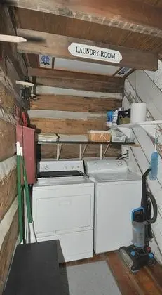 Ev, Birden Çok Yatak (Pondview Cabin)