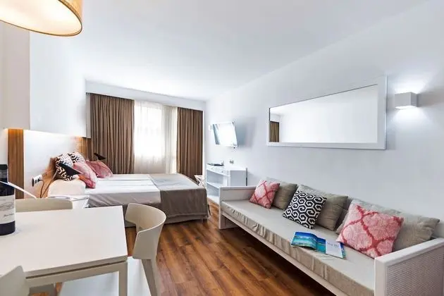 Comfort Stüdyo, Balkon, Bahçe Manzaralı