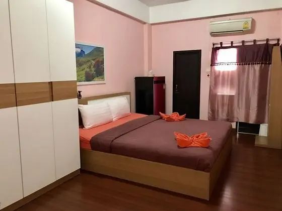 Standard Tek Büyük Yataklı Oda