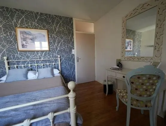 Deluxe Tek Büyük Yataklı Oda, 1 Çift Kişilik Yatak, Nehir Manzaralı