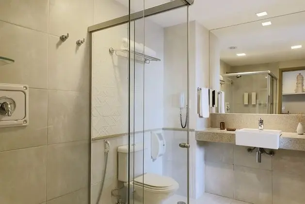 Suite Premium com Varanda e Jacuzzi