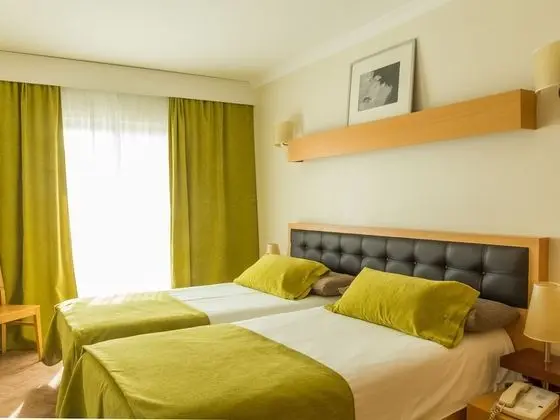 Standard Apart Daire, 2 Yatak Odası, Balkon, Kısmi Deniz Manzarası