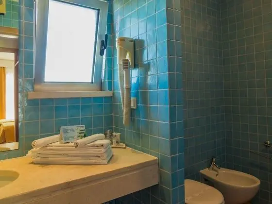 Standard Apart Daire, 2 Yatak Odası, Balkon, Kısmi Deniz Manzarası