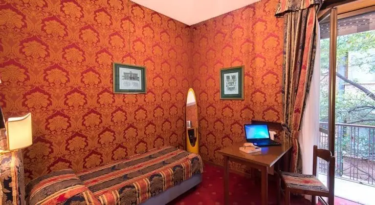 Tek Kişilik Oda Standard