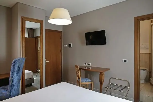 Standard Tek Büyük Yataklı Oda