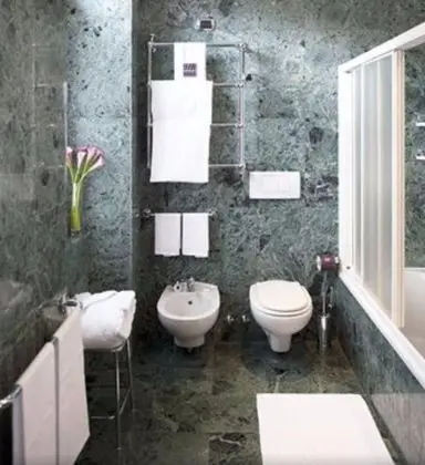 Standard Üç Kişilik Oda