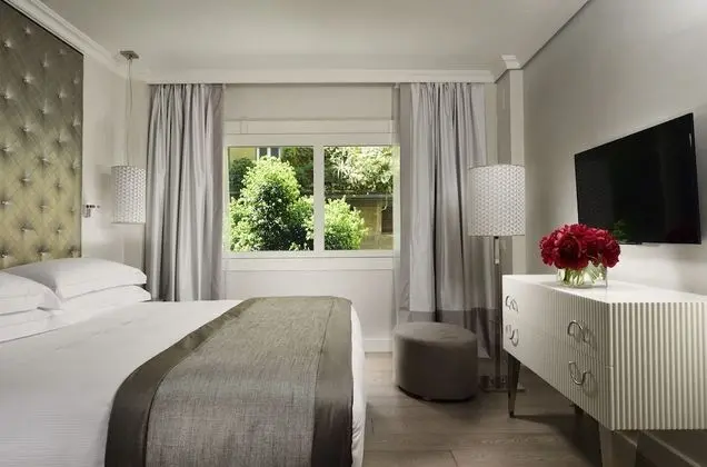 Executive Süit, Sıcak Su Küveti