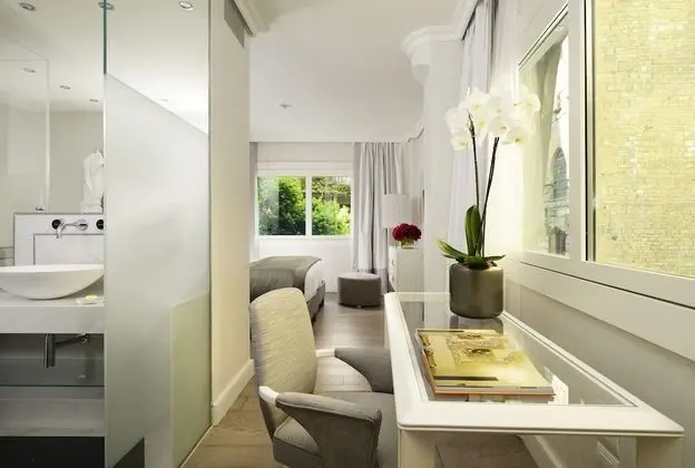 Executive Süit, Sıcak Su Küveti