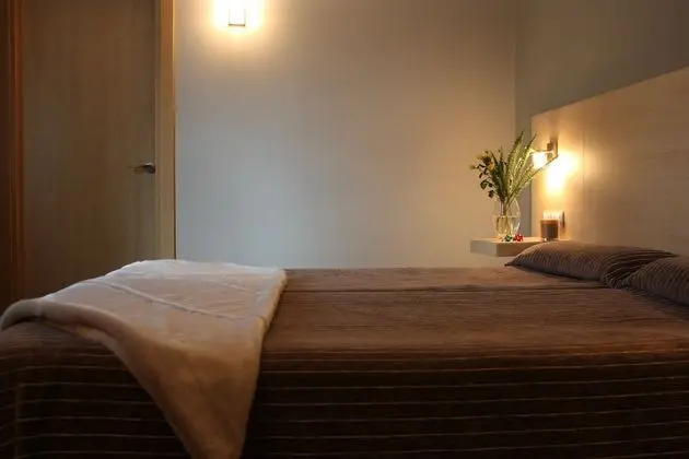 Tek Büyük veya İki Ayrı Yataklı Oda