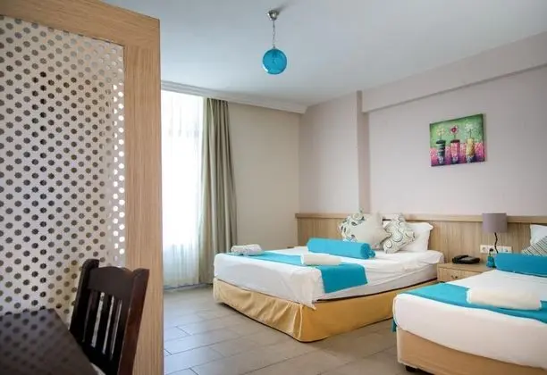 Triple,havuz Manzaralı
