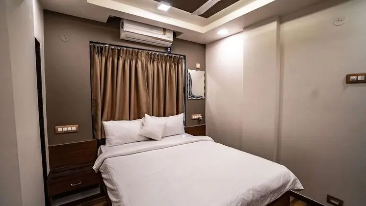 Standard Executive Room