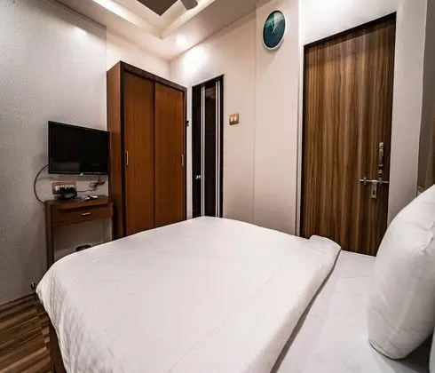 Standard Executive Room