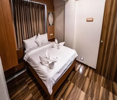 Standard Executive Room