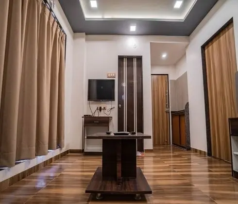Standard Executive Room
