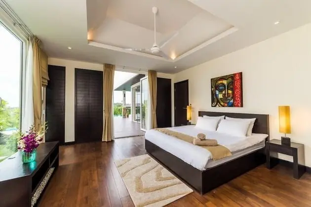 5-Bedroom Villa with Private Pool