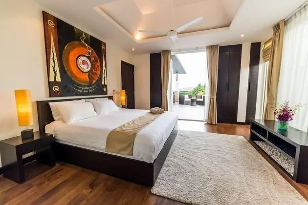 5-Bedroom Villa with Private Pool