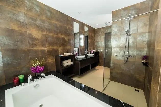 5-Bedroom Villa with Private Pool