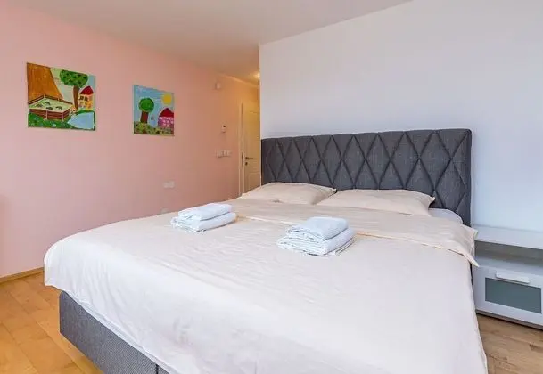 Family Villa, Birden Çok Yatak, Buzdolabı ve Mikrodalga, Bahçeli (Pool Villa Ana Residence)