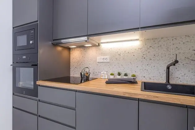 Standard Apart Daire, Birden Çok Yatak, 2 Banyolu, Bahçeli (Pool Apartment Sapore Di Mare 1)