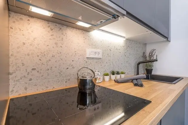 Standard Apart Daire, Birden Çok Yatak, 2 Banyolu, Bahçeli (Pool Apartment Sapore Di Mare 1)