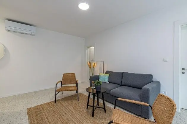 Standard Apart Daire, Birden Çok Yatak, 2 Banyolu, Bahçeli (Pool Apartment Sapore Di Mare 1)