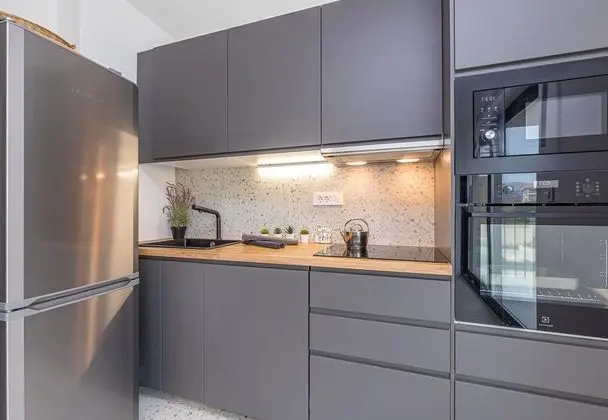 Standard Apart Daire, Birden Çok Yatak, 2 Banyolu, Bahçeli (Pool Apartment Sapore Di Mare 2)