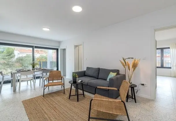 Standard Apart Daire, Birden Çok Yatak, 2 Banyolu, Bahçeli (Pool Apartment Sapore Di Mare 2)