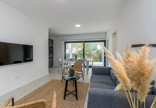 Standard Apart Daire, Birden Çok Yatak, 2 Banyolu, Bahçeli (Pool Apartment Sapore Di Mare 2)