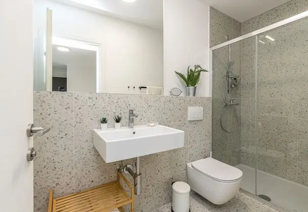 Standard Apart Daire, Birden Çok Yatak, 2 Banyolu, Bahçeli (Pool Apartment Sapore Di Mare 2)