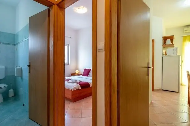 Family Apart Daire, 1 Çift Kişilik Yatak ve Çekyat, Bahçeli (Pool Apartment Suzi 10)