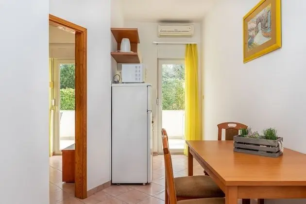 Family Apart Daire, 1 Çift Kişilik Yatak ve Çekyat, Bahçeli (Pool Apartment Suzi 10)