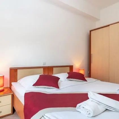 Family Apart Daire, 1 Çift Kişilik Yatak ve Çekyat, Bahçeli (Pool Apartment Suzi 12)